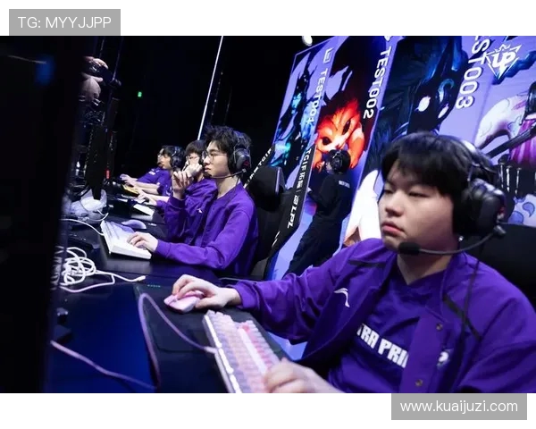 EDG战队在英雄联盟赛季中的运营策略分析与成败经验总结