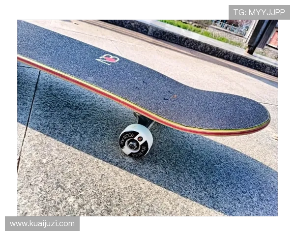 从零起步掌握滑板技巧与战术全解析助你成为滑板高手