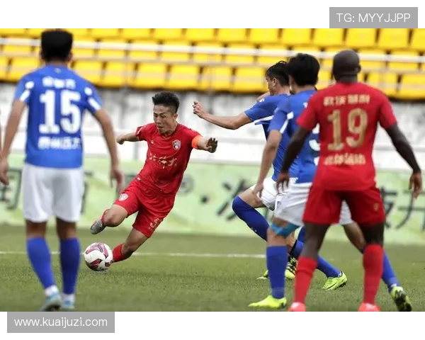 北京足球队在锦标赛中的实力展现与战术分析全面解读